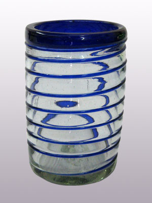 Vasos de Vidrio Soplado / Juego de 6 vasos grandes con espiral azul cobalto / Éstos elegantes vasos cubiertos con una espiral azul cobalto darán un toque artesanal a su mesa.
